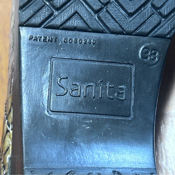 Dansko Sanita Copper Brown Faux Snake Skin Clogs Slip On Shoes Womens 38 US 7.5 - Picture 4 of 9